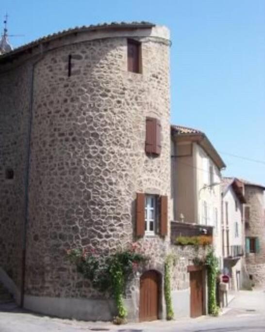 Appartement Cosy Et Lumineux Dans Village Medieval Boulieu-les-Annonay Bagian luar foto
