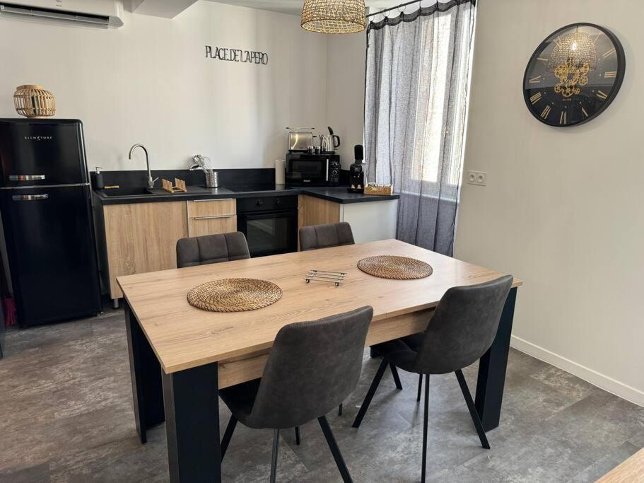Appartement Cosy Et Lumineux Dans Village Medieval Boulieu-les-Annonay Bagian luar foto